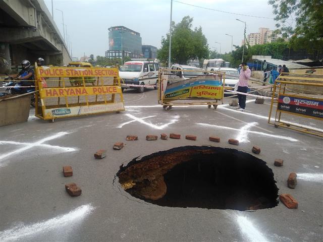 new delhi road cave